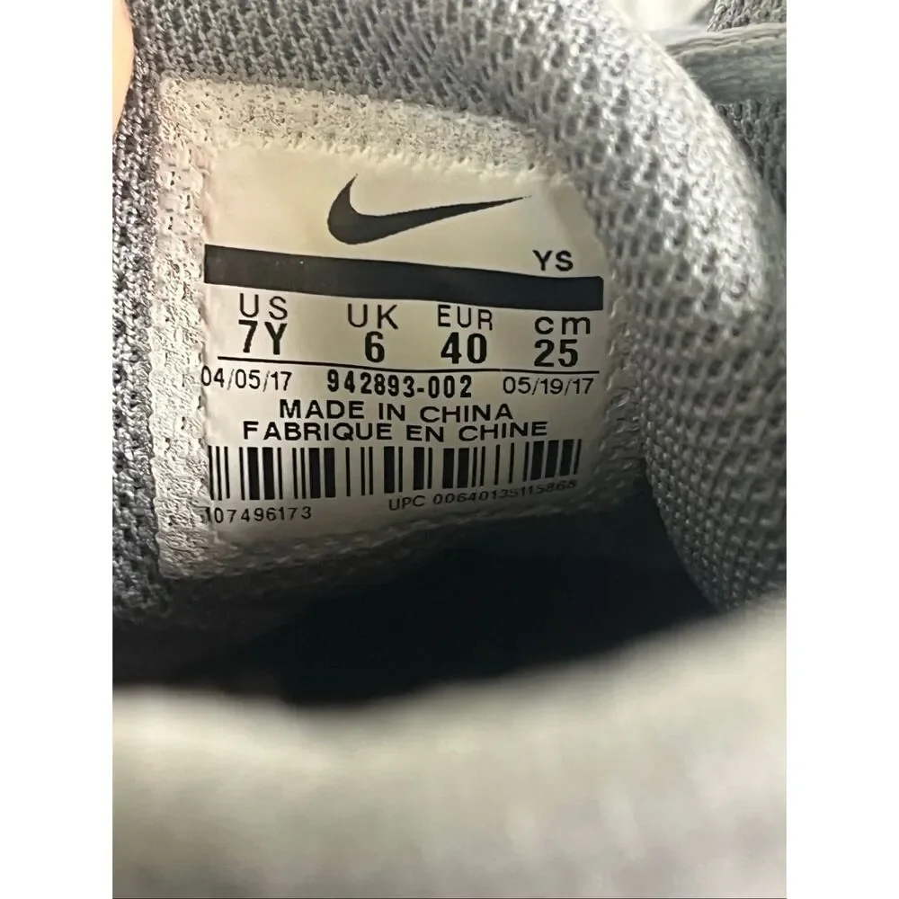 Nike KD Trey 5 Gray Basketball Shoes Men 7 / Women 8.5 Youth 7Y